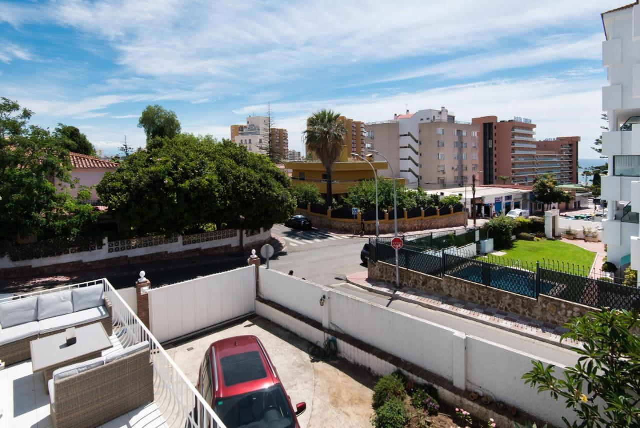 Villa Palm Beach Marina Benalmadena 3 Min Walking From The Sea Buitenkant foto