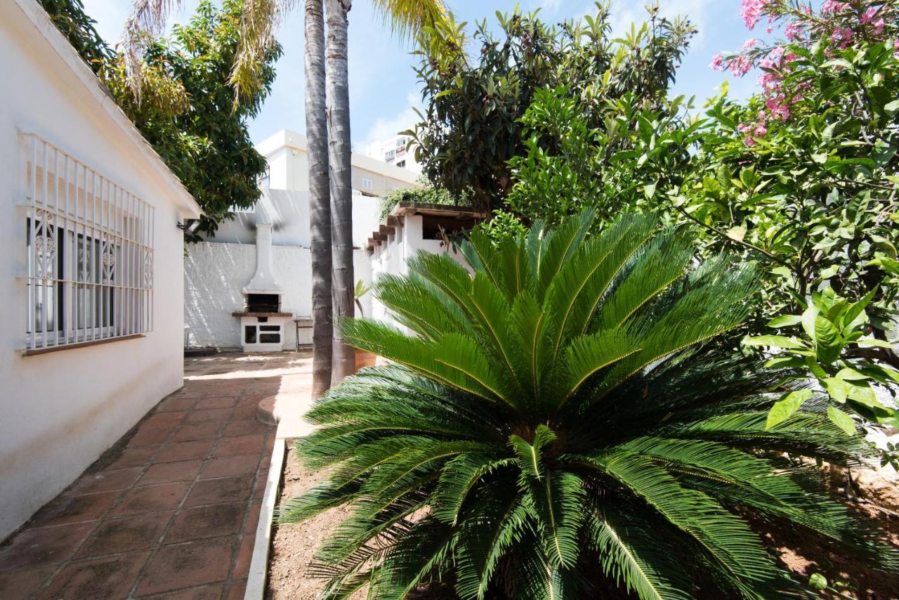 Villa Palm Beach Marina Benalmadena 3 Min Walking From The Sea Buitenkant foto