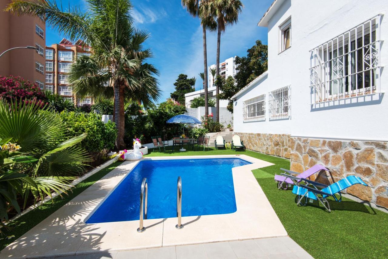 Villa Palm Beach Marina Benalmadena 3 Min Walking From The Sea Buitenkant foto